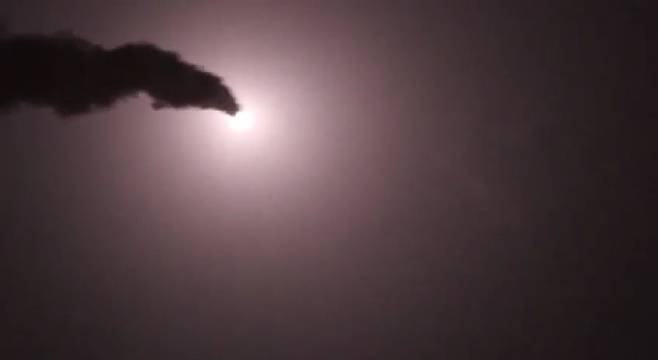 切尔西中卫组合漏洞频出，詹姆斯换防失位酿祸