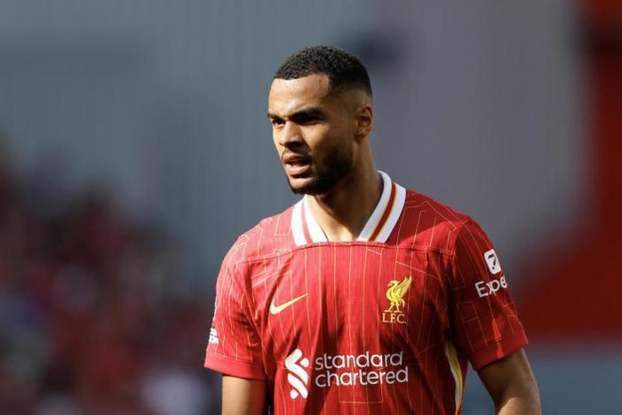 利物浦瞄准穆里略补强防线 楚阿梅尼或成引援目