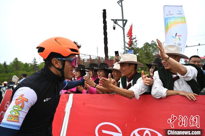 第二十三届环青海湖公路自行车赛最长赛段，比